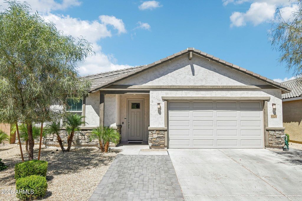 Photo of 4524 W Hazel Lane, San Tan Valley, AZ 85144 (MLS # 7031626)
