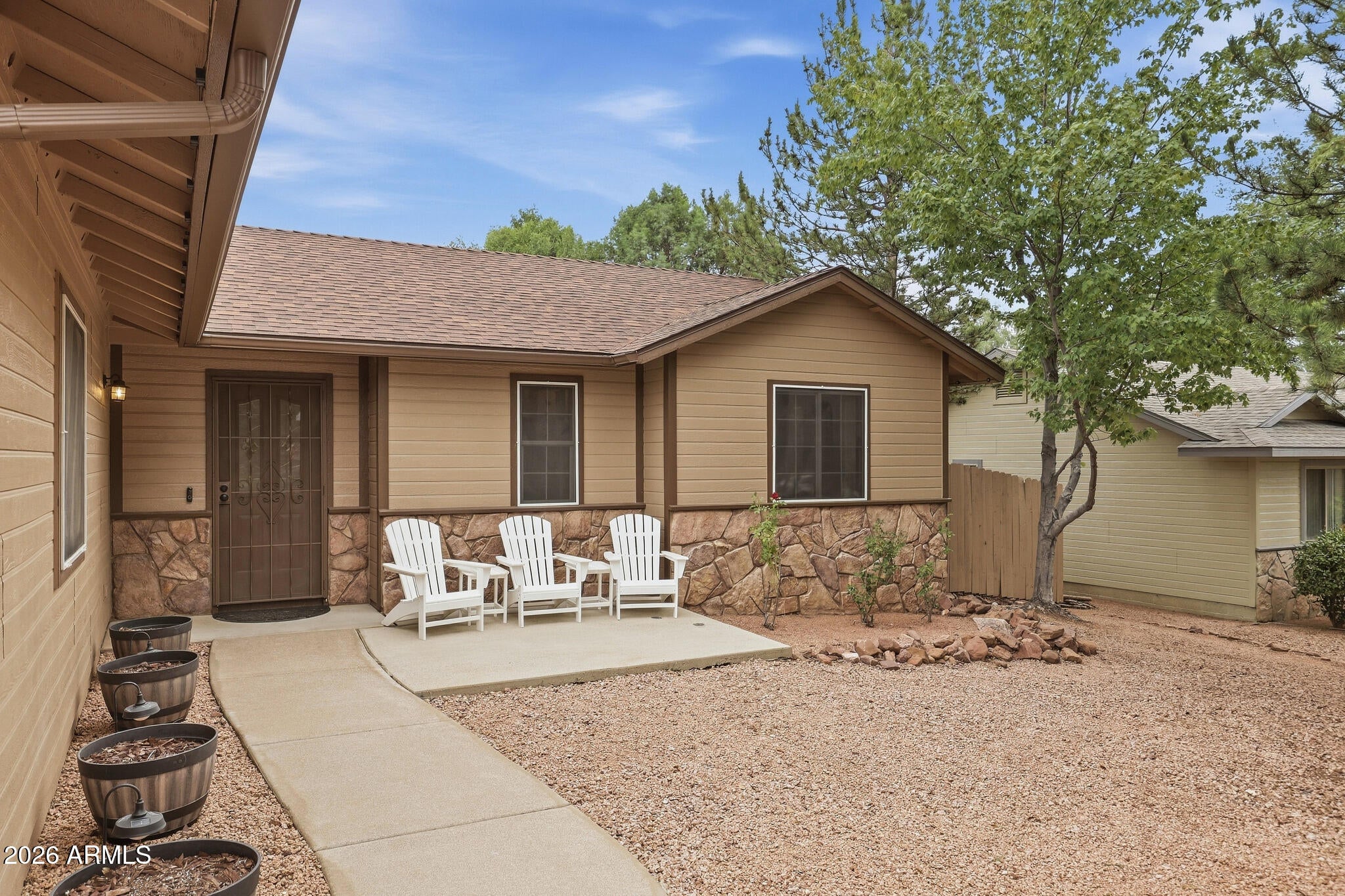 Properties 605 N WILDERNESS Trail