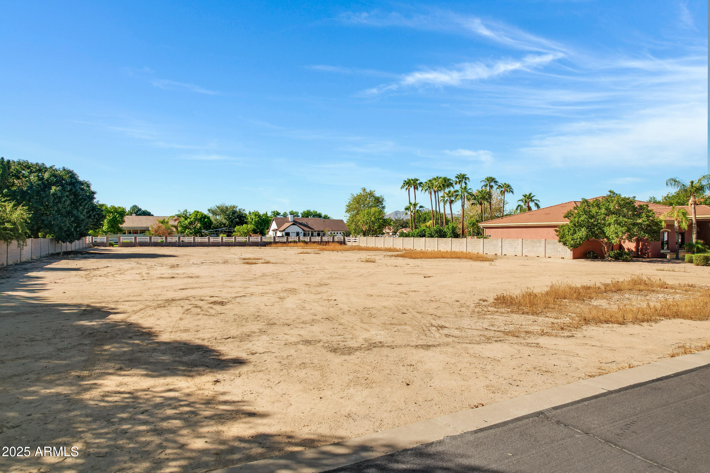 19835 E SONOQUI Boulevard -