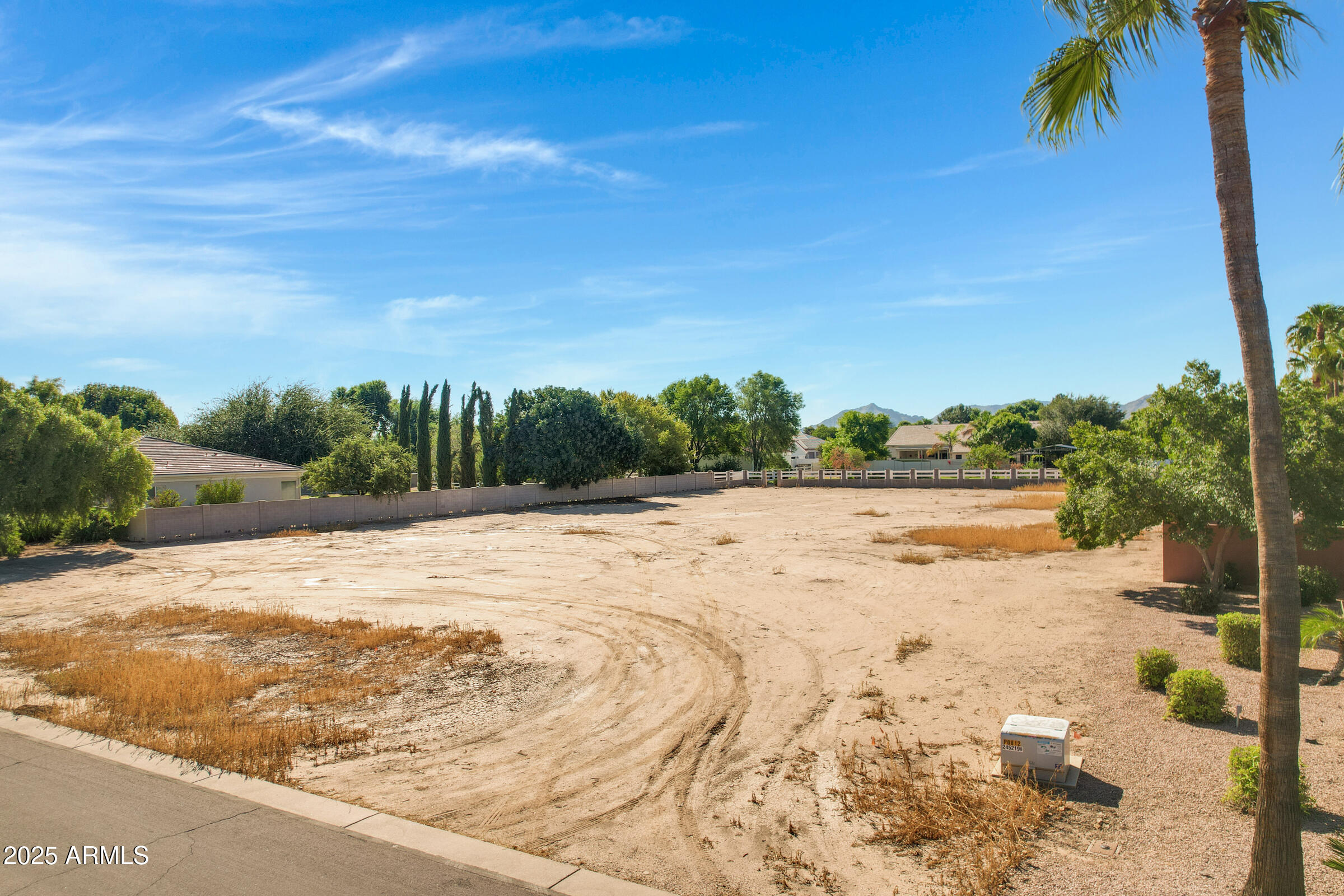 19835 E SONOQUI Boulevard -