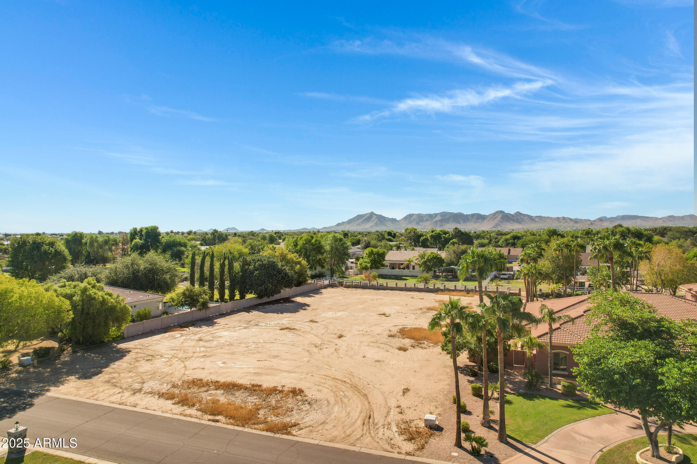19835 E SONOQUI Boulevard -
