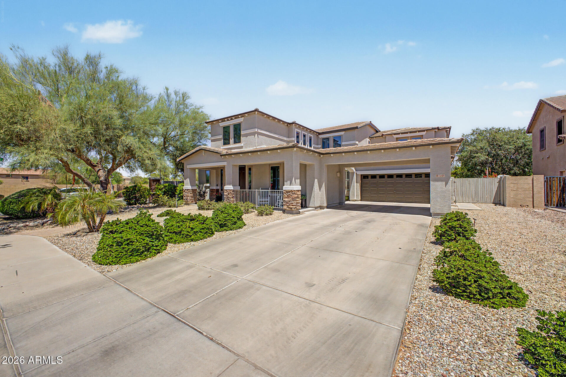 3228 E ANIKA Drive