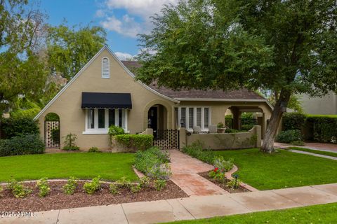 Photo of 34 W Vernon Avenue, Phoenix, AZ 85003 (MLS # 6938179)