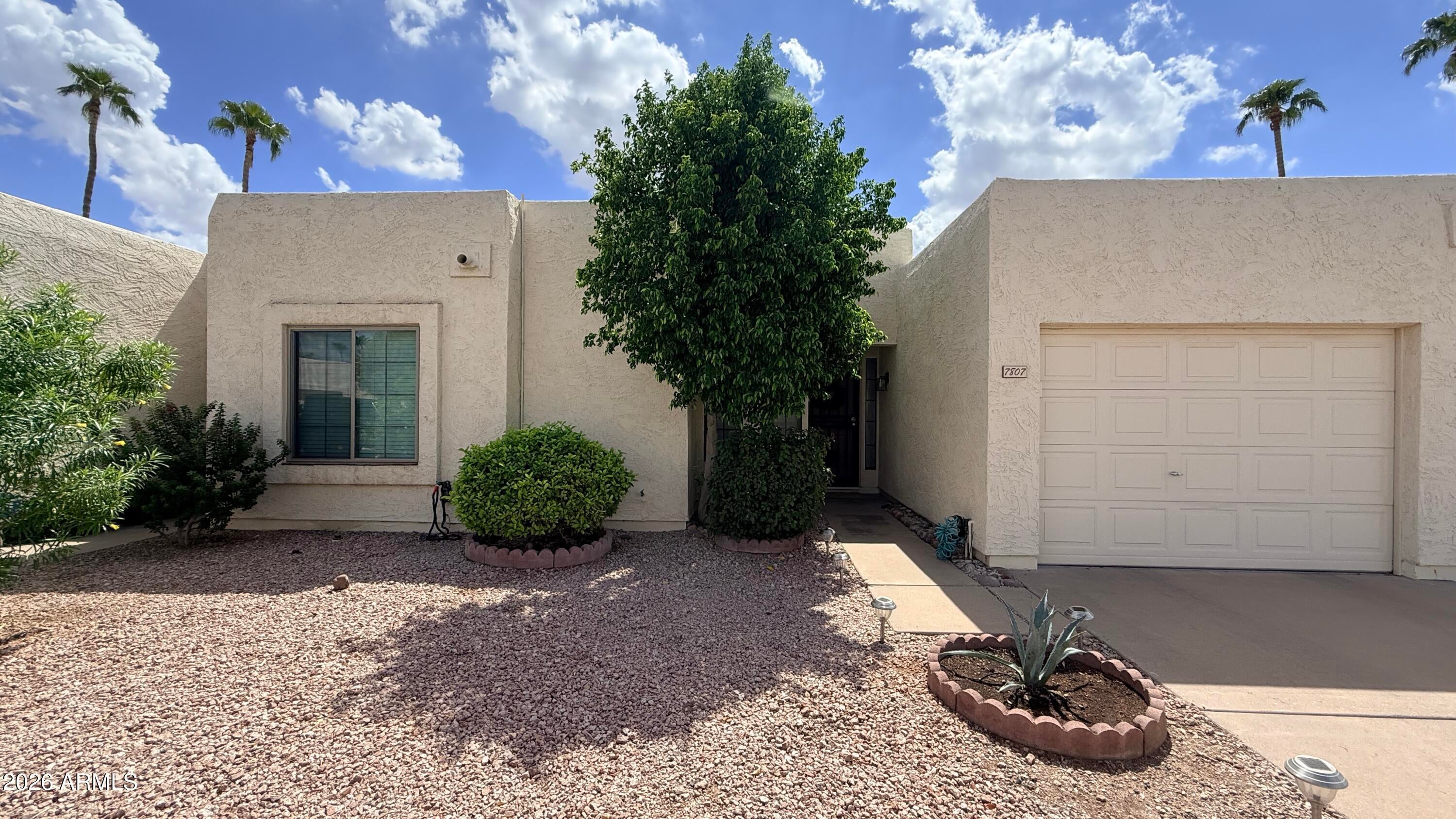 7807 E PARK VIEW Drive