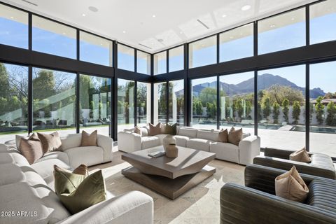 Photo of 6601 E San Miguel Avenue, Paradise Valley, AZ 85253 (MLS # 6914768)