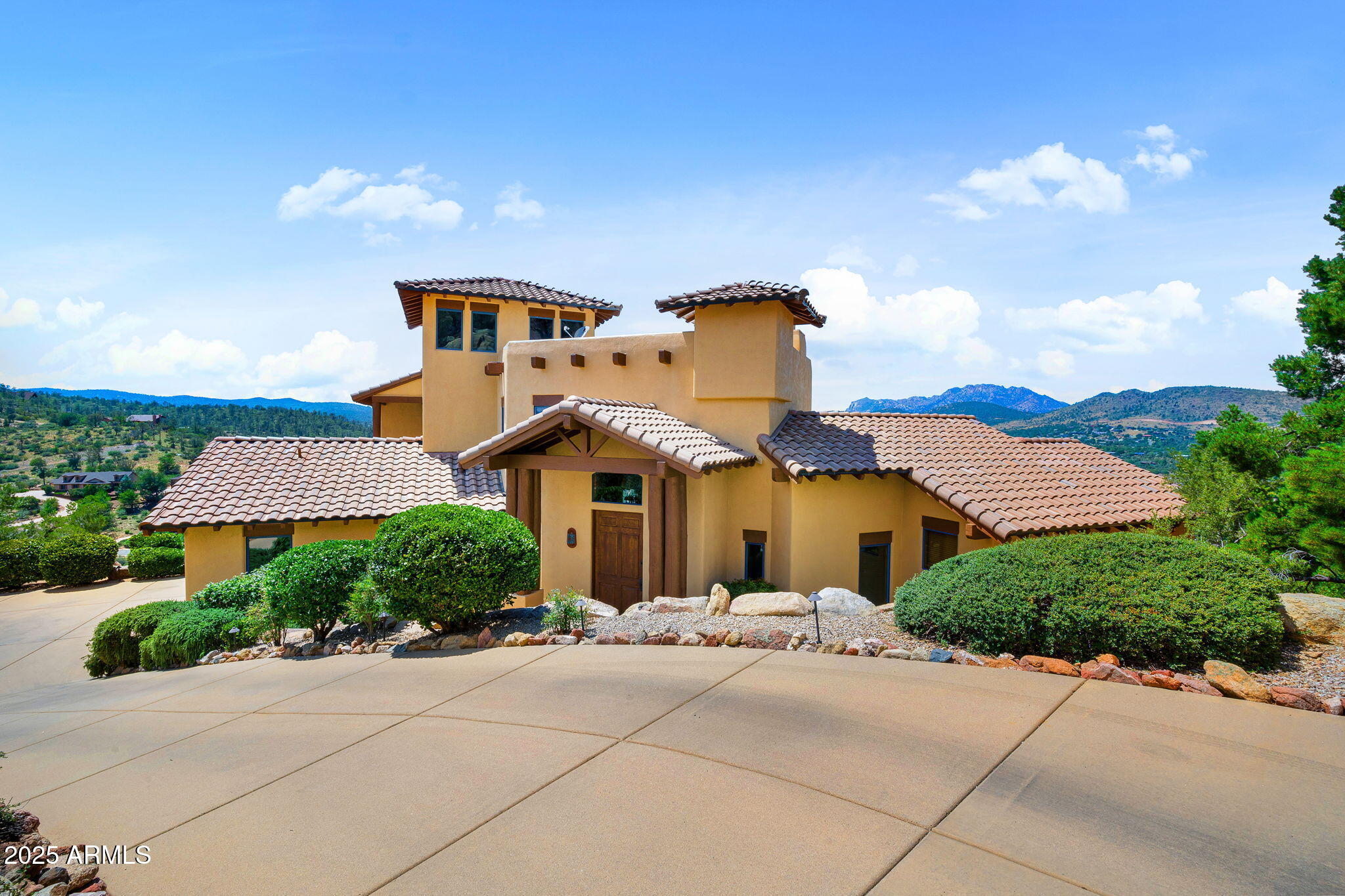 2253 SHADOW RIDGE Road