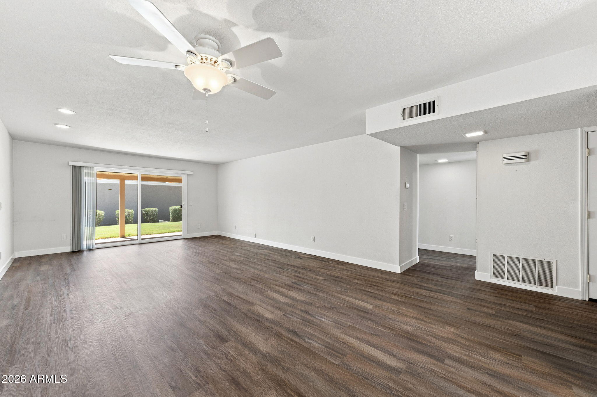 258 LEISURE WORLD --