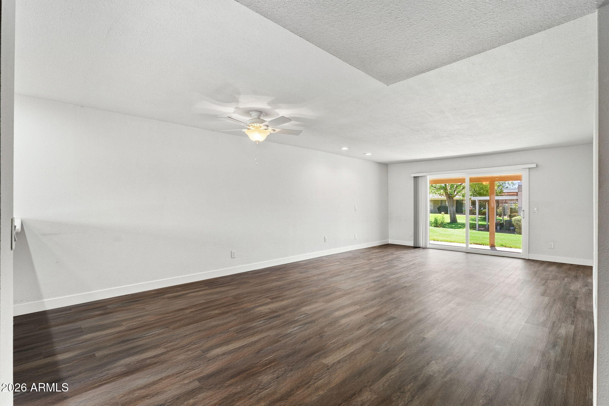 258 LEISURE WORLD --