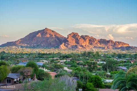 4455 E MOONLIGHT Way Paradise Valley AZ 85253