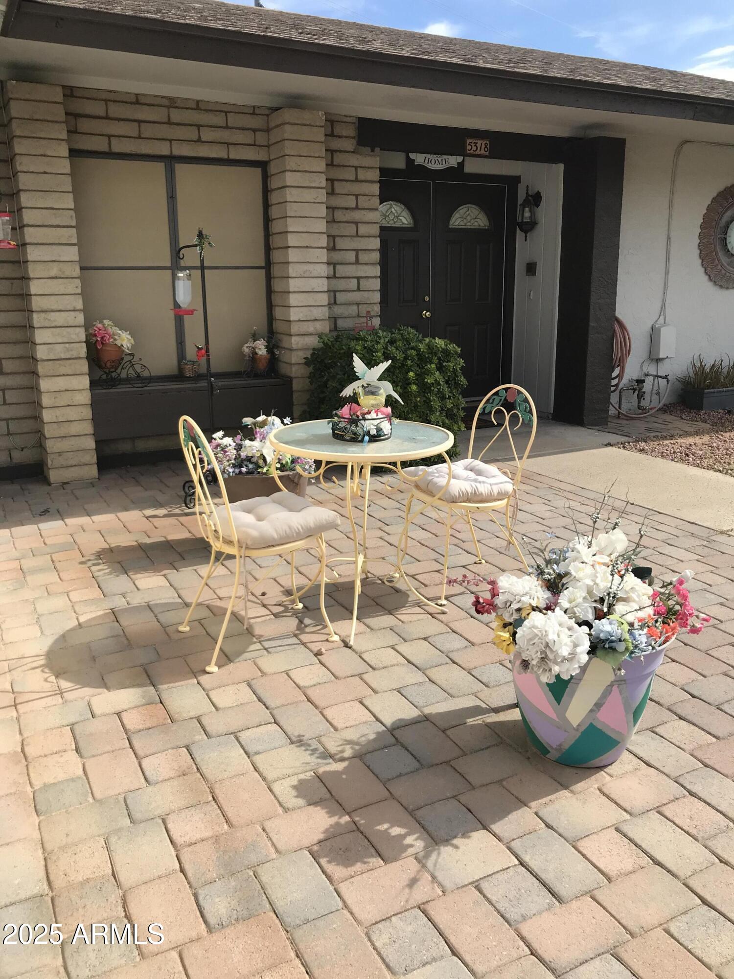 5318 W SHAW BUTTE Drive W