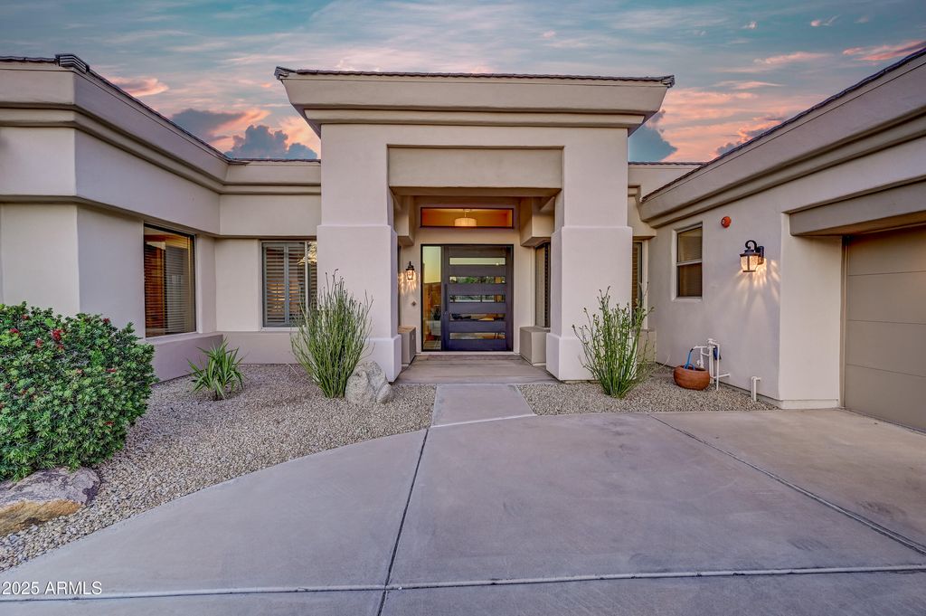Photo of 21119 N 75th Street, Scottsdale, AZ 85255 (MLS # 6851354)