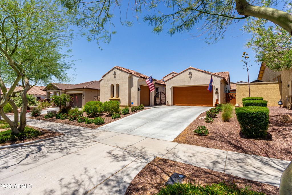 Photo of 20962 W Thomas Road, Buckeye, AZ 85396 (MLS # 6976566)