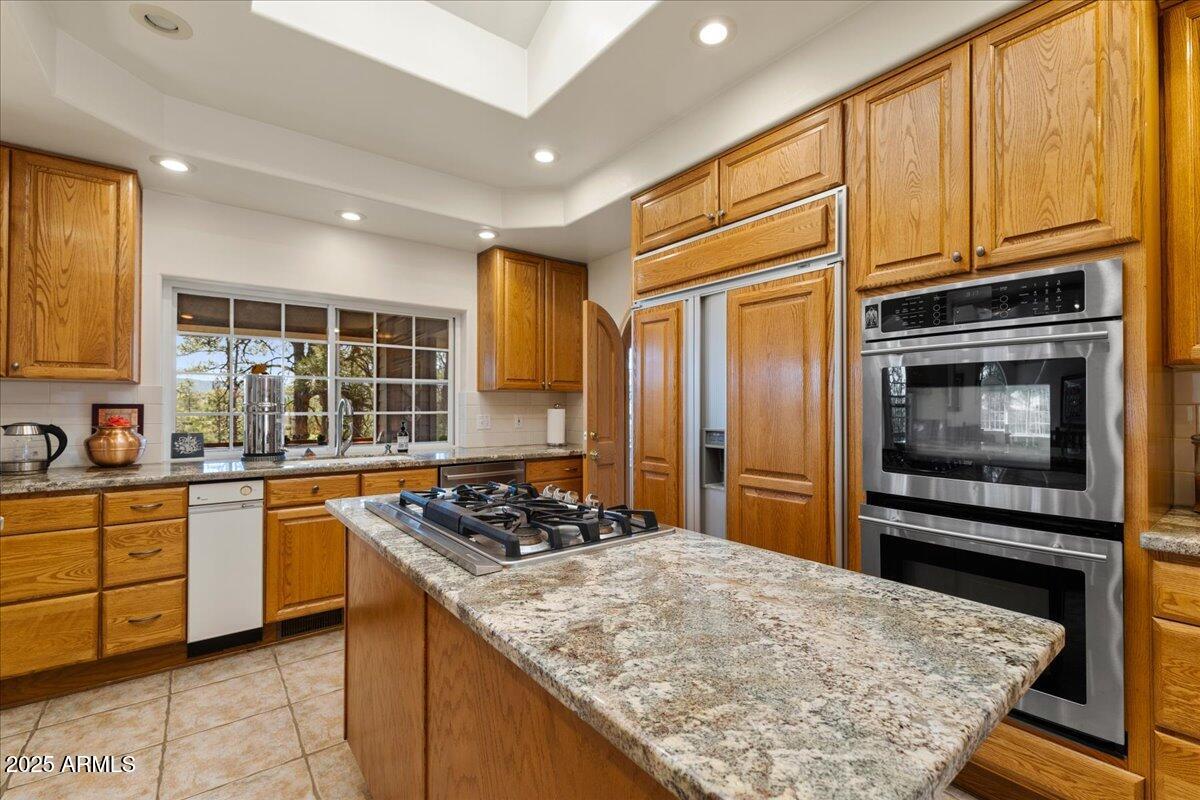 TIMBER RIDGE WEST - Residential