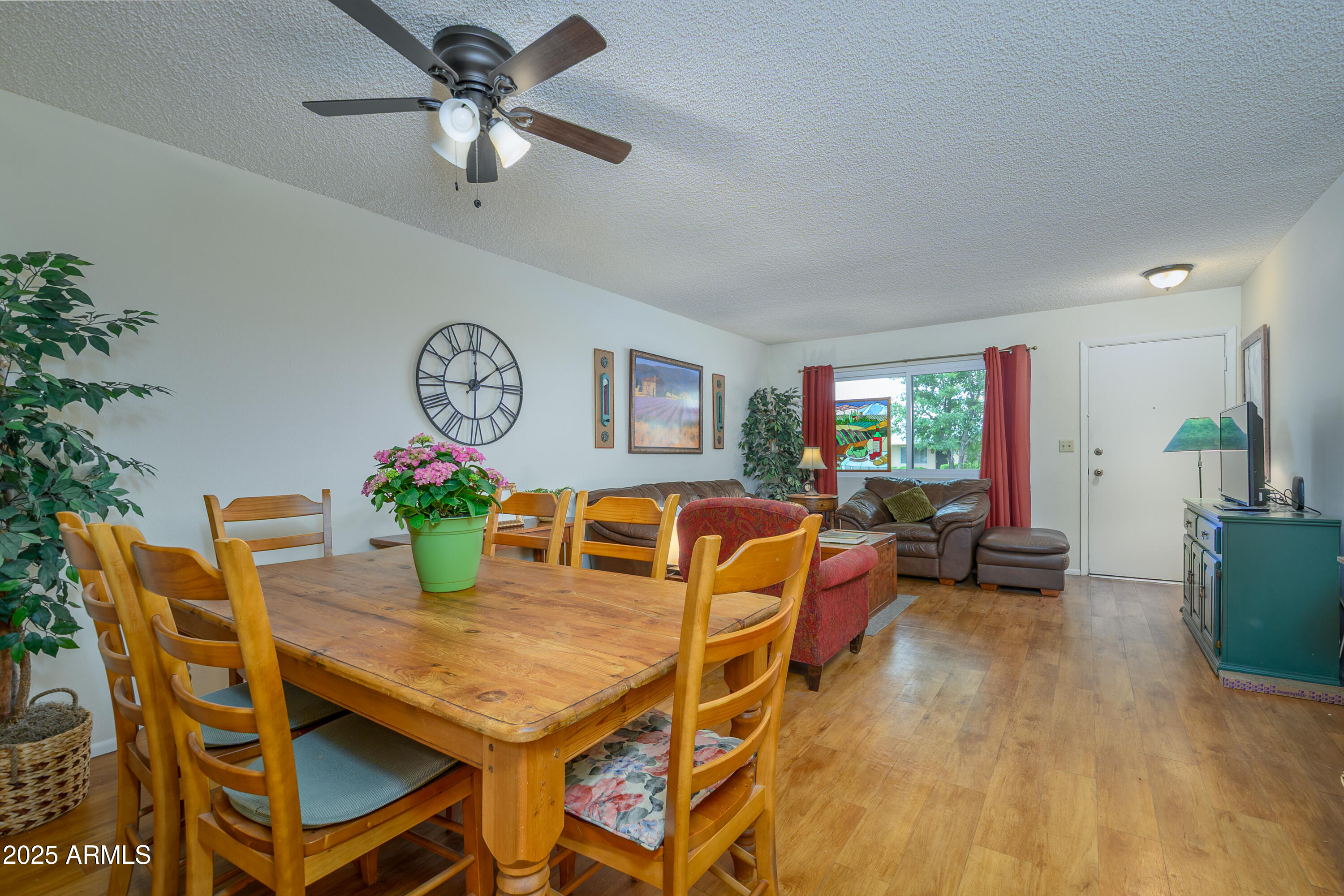 11014 W SANTA FE Drive