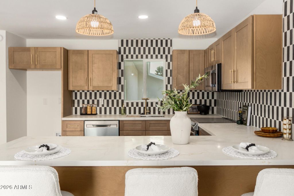 Photo of 516 E Greenway Drive, Tempe, AZ 85282 (MLS # 6972405)