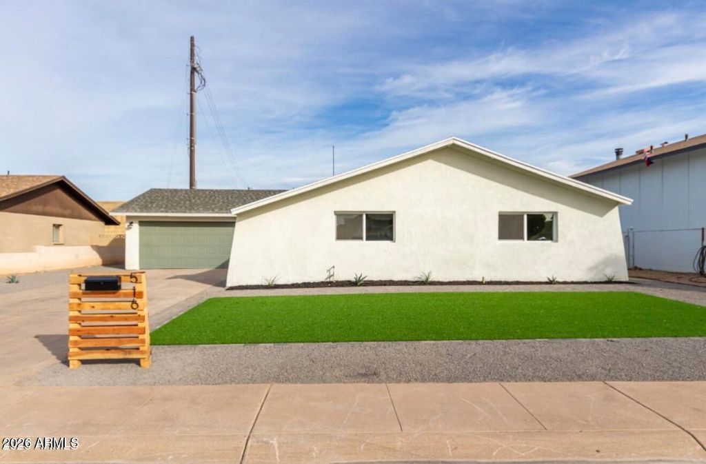 Photo of 516 E Greenway Drive, Tempe, AZ 85282 (MLS # 6972405)