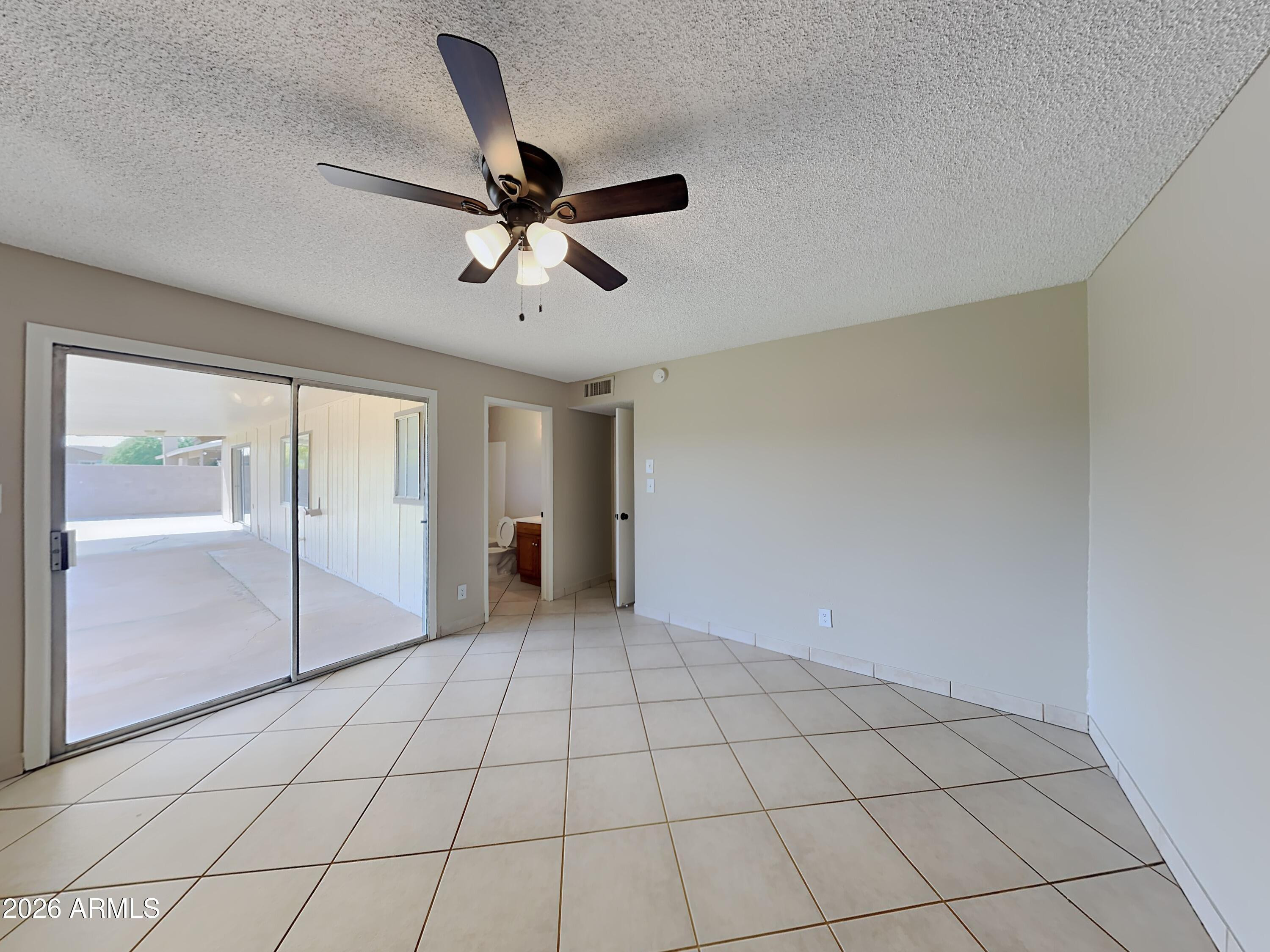 8645 W Glenrosa Avenue