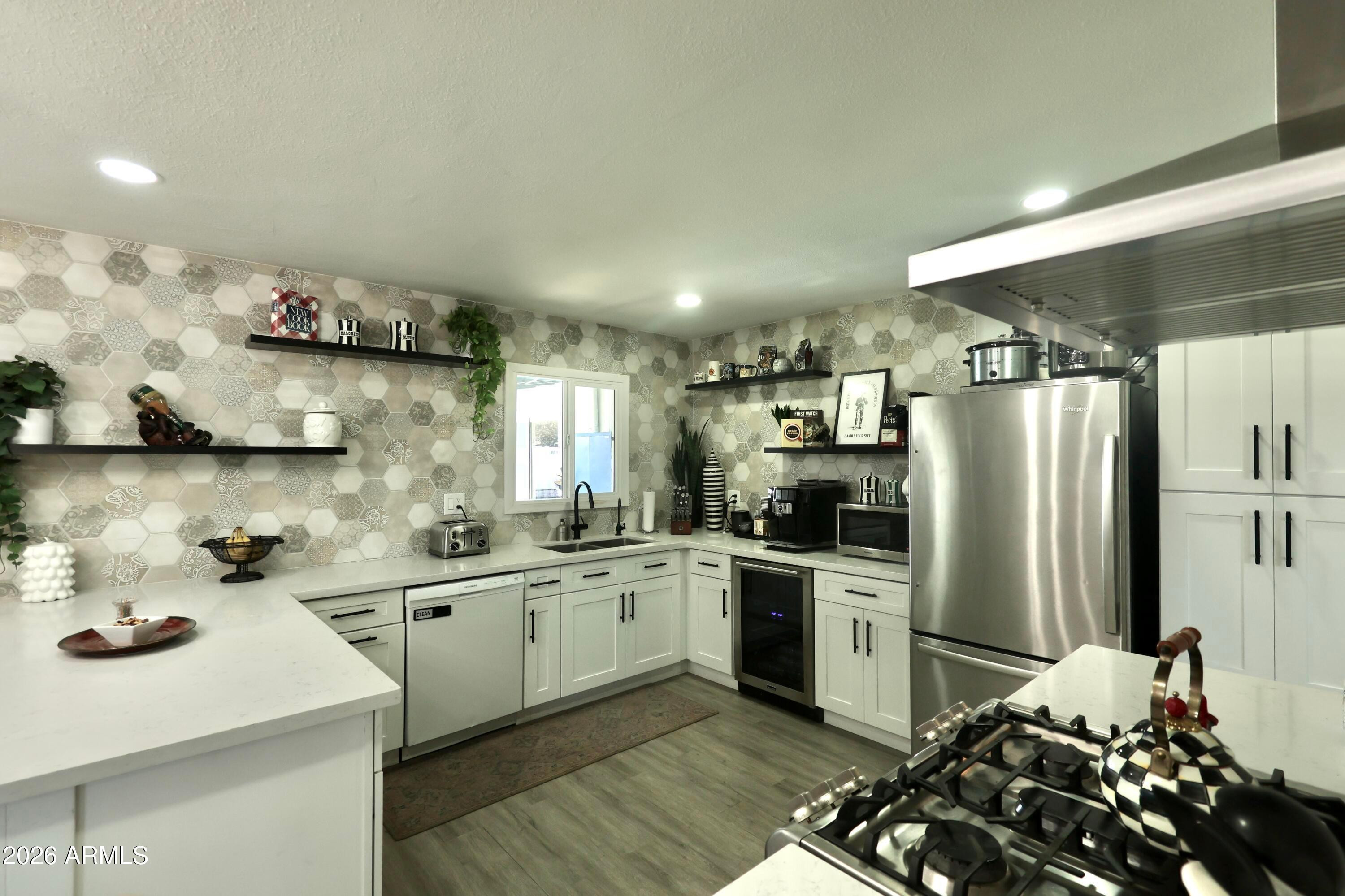 1011 W Elna Rae Street