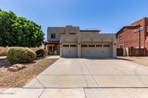 15683 W MINNEZONA Avenue Goodyear AZ 85395
