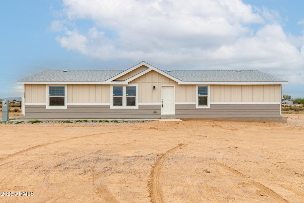 Photo of 1111 N 383rd Drive, Tonopah, AZ 85354 (MLS # 6966689)
