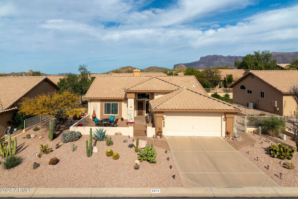 Photo of 8976 E Brittle Bush Road, Gold Canyon, AZ 85118 (MLS # 6979475)