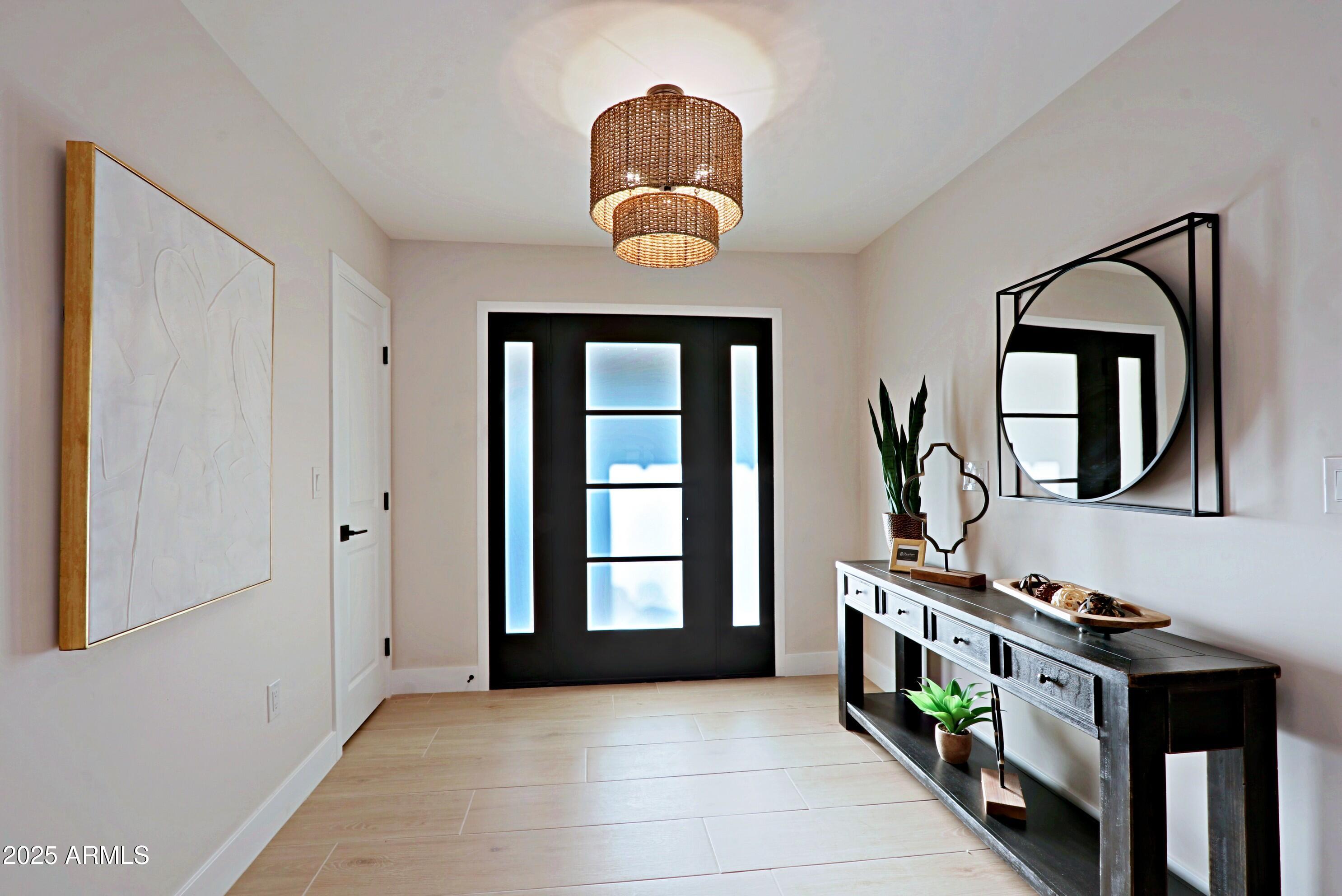 10511 W KINGSWOOD Circle