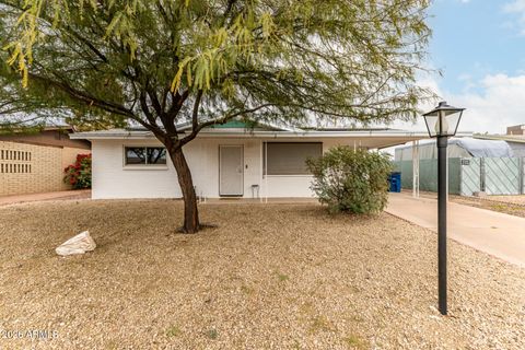1121 S LAWTHER Drive Apache Junction AZ 85120
