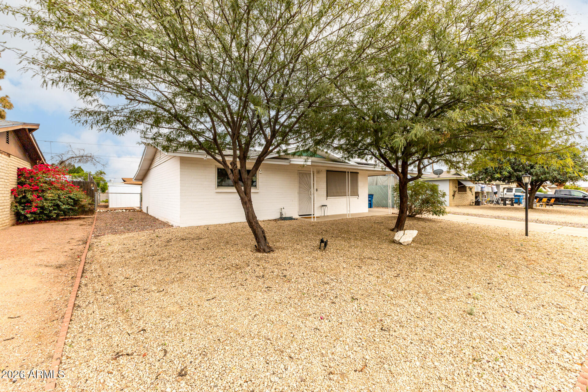 1121 S LAWTHER Drive