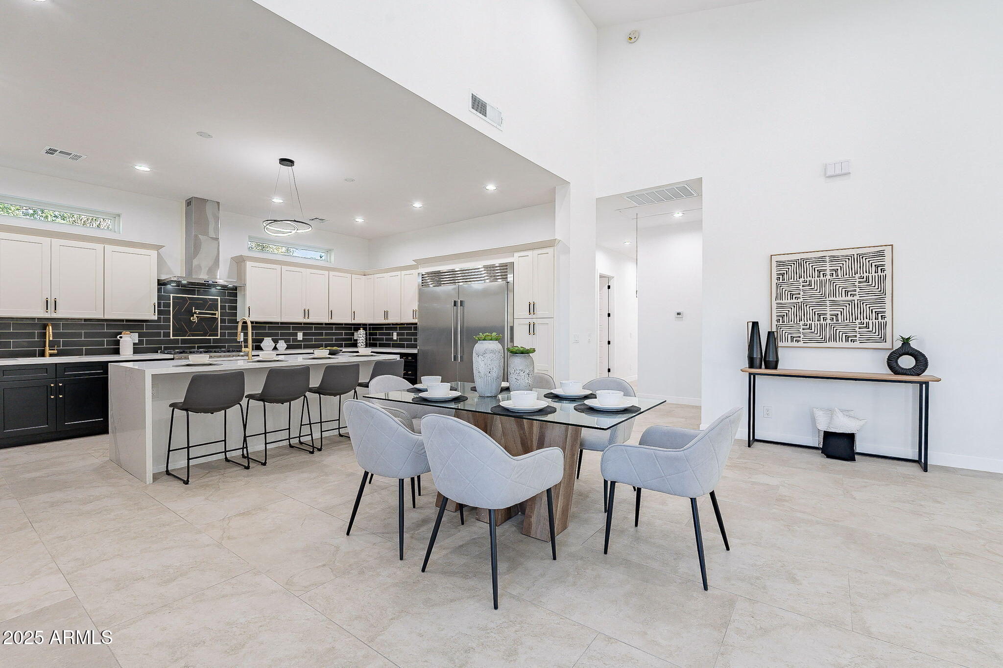 707 E OCOTILLO Road