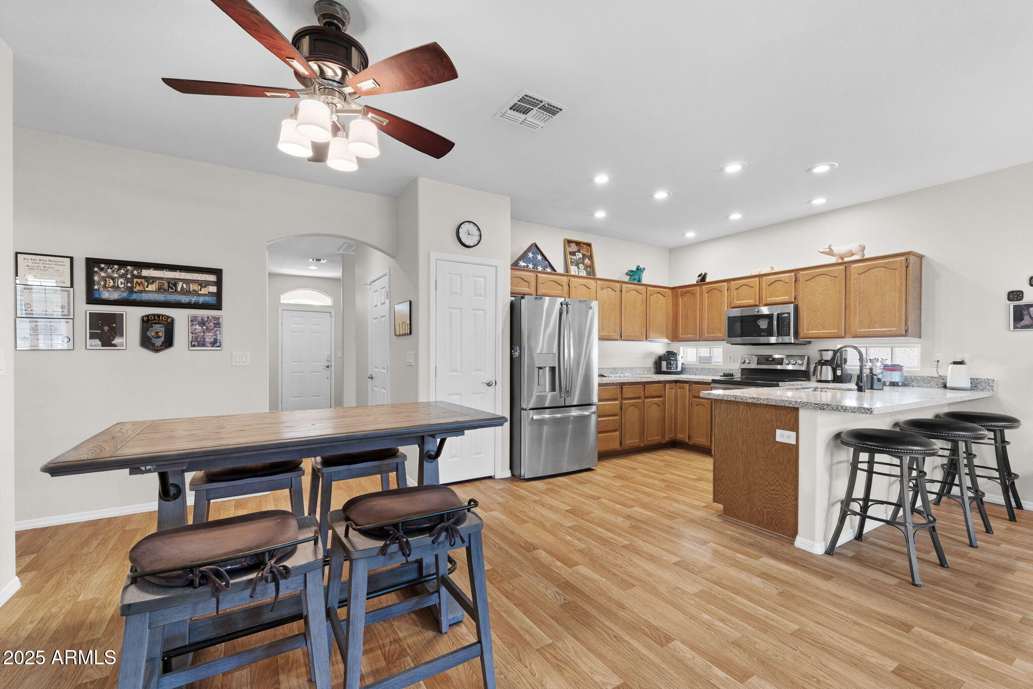 2101 S YELLOW WOOD -- 71