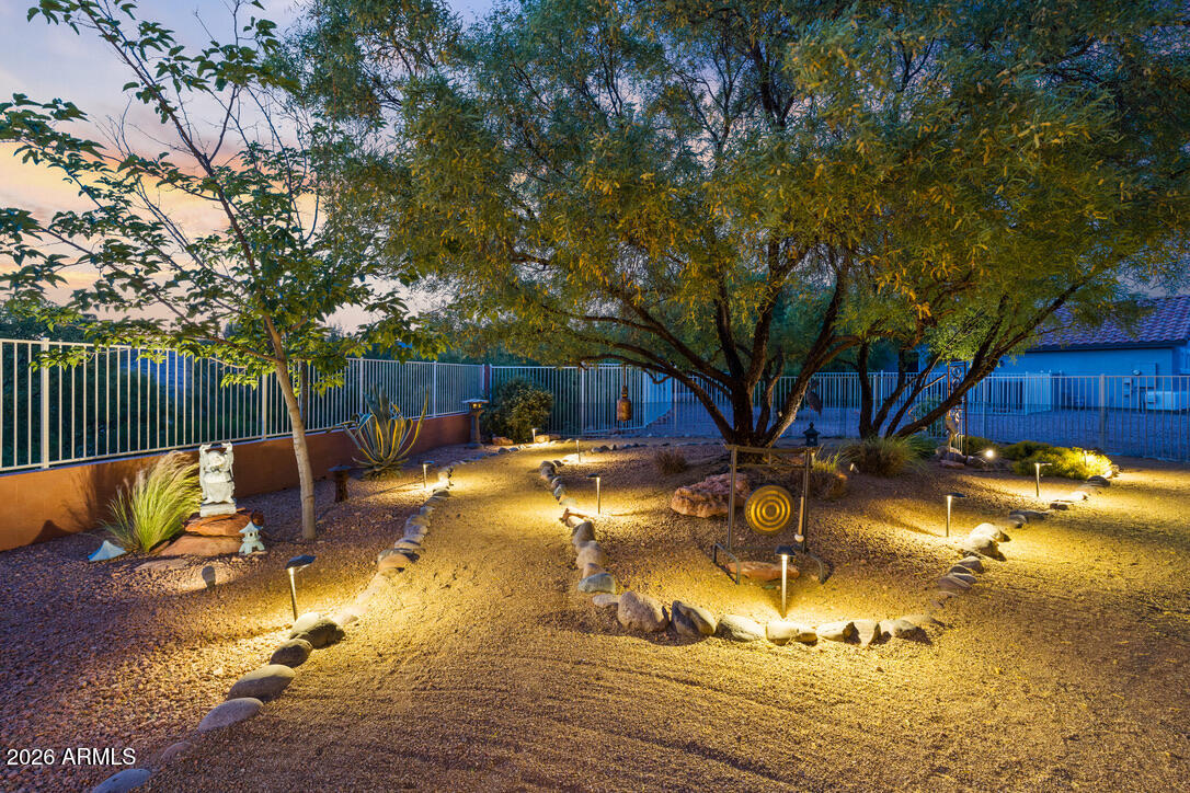 450 Camino De Encanto --