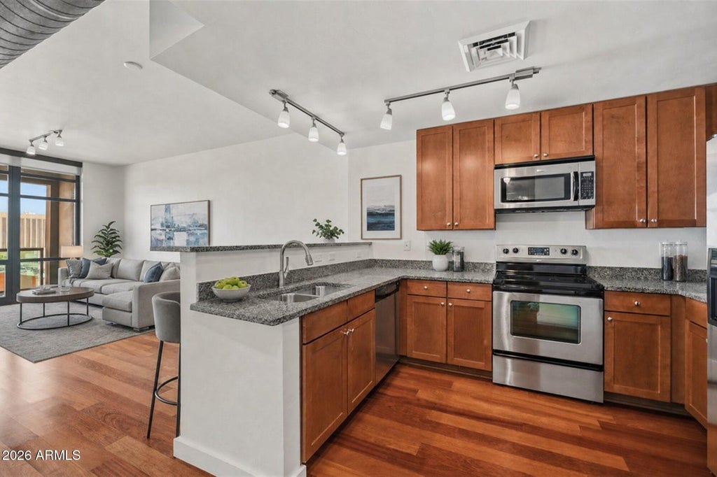 Photo of 310 S 4th Street #1103, Phoenix, AZ 85004 (MLS # 7071412)