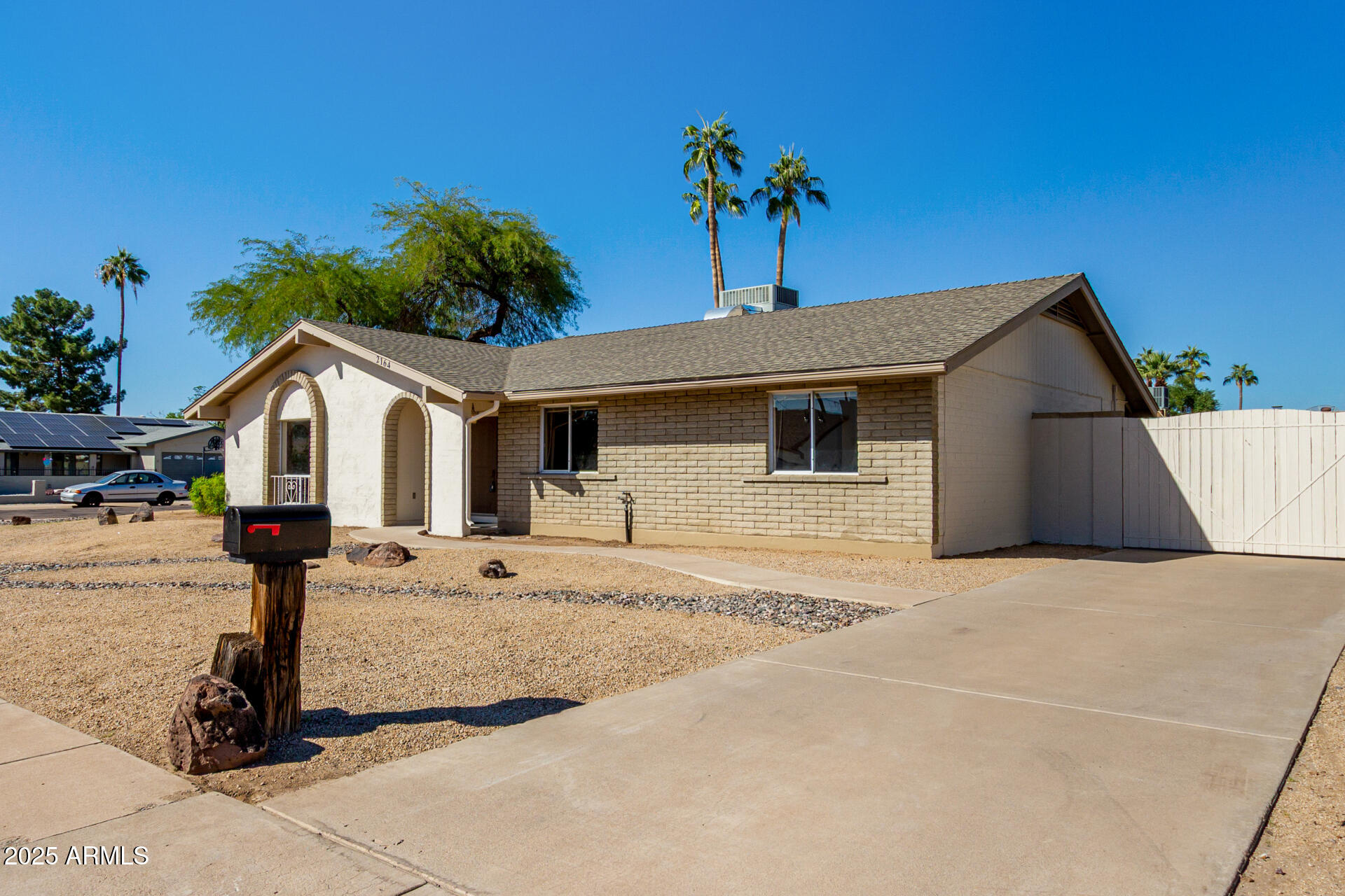 Homes for Sale in Queen Creek Arizona 2 2164 W EUGIE Avenue