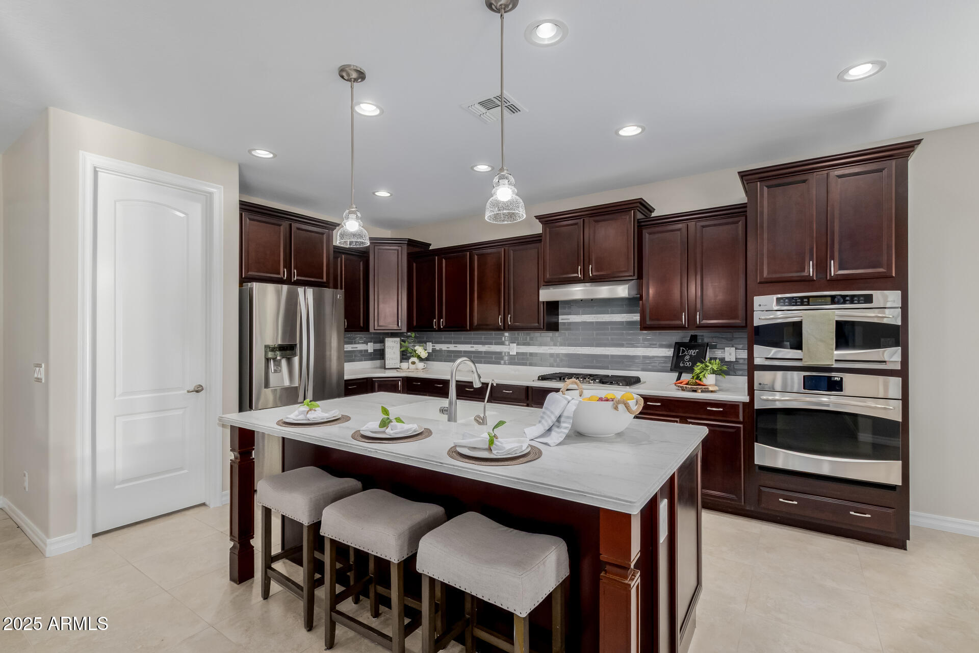 Homes 3 794 W LEATHERWOOD Avenue