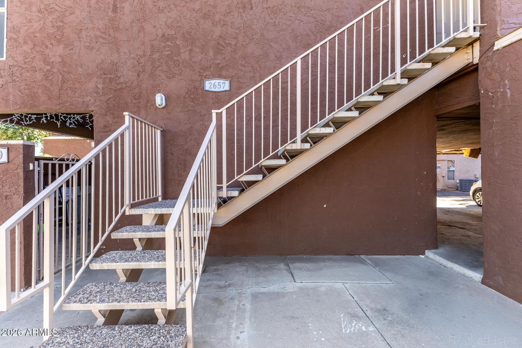 Photo of 2657 E Silk Oak Drive, Tempe, AZ 85288 (MLS # 7002765)