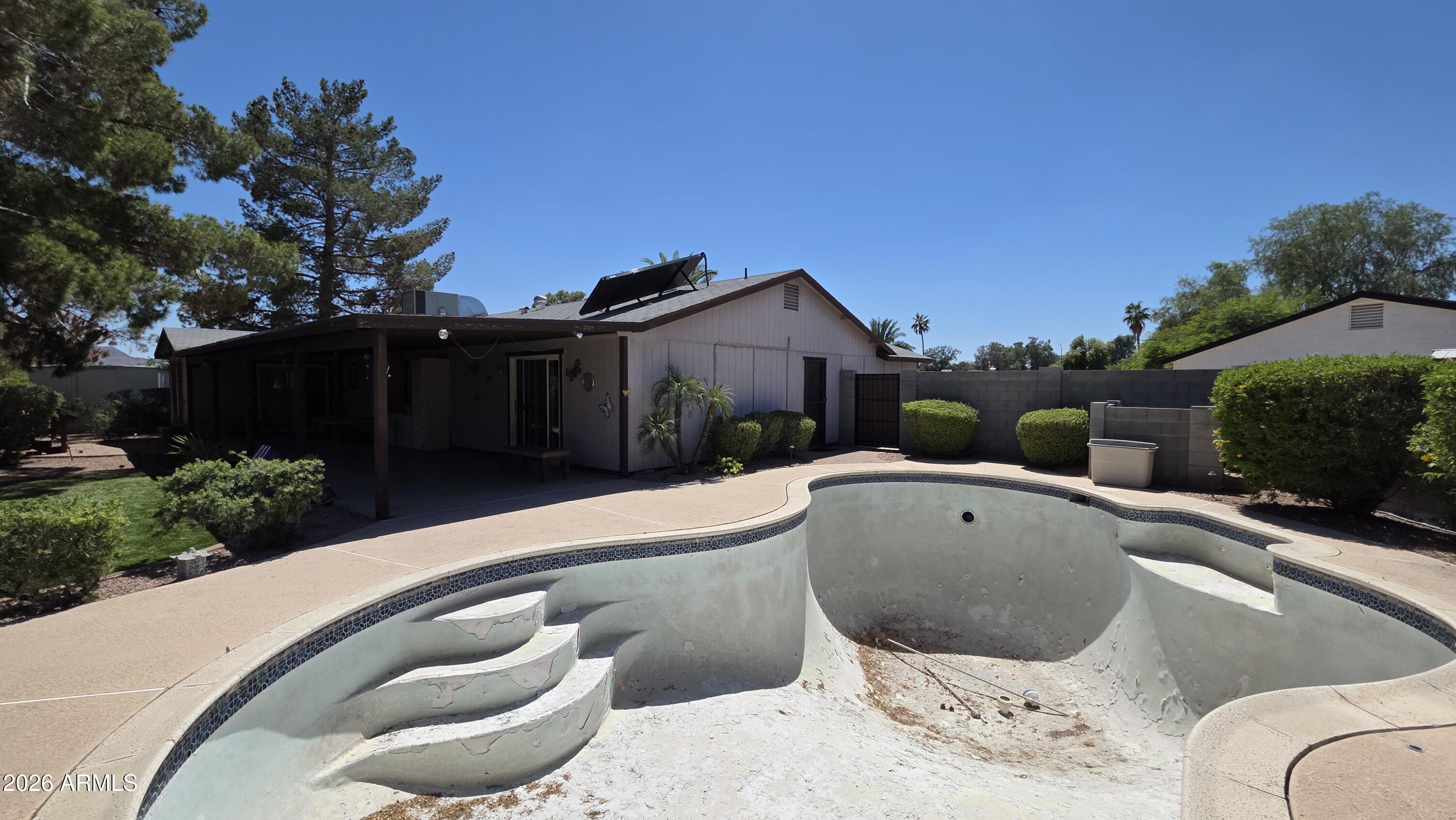 4147 E PRESIDIO Road