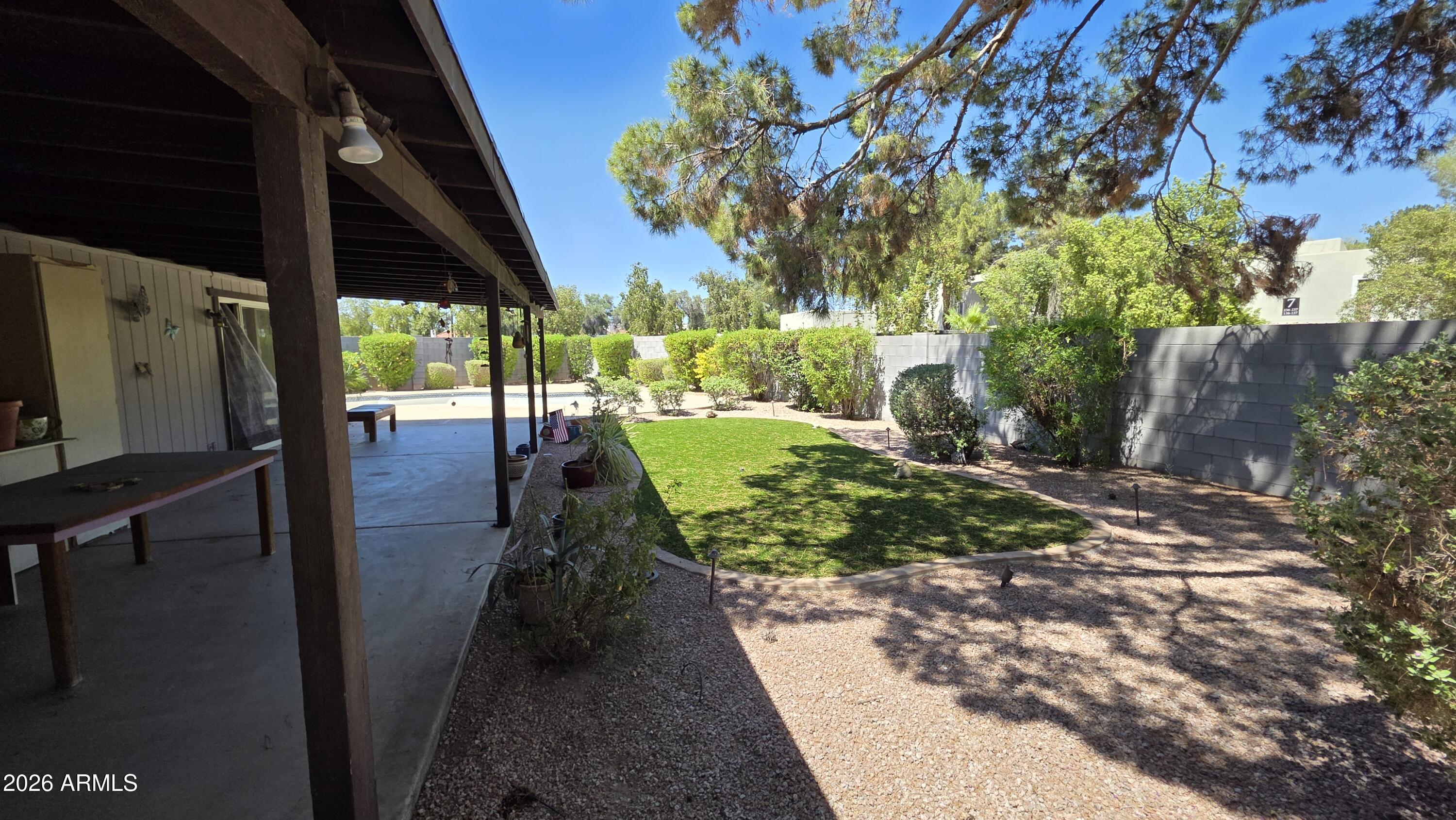 4147 E PRESIDIO Road