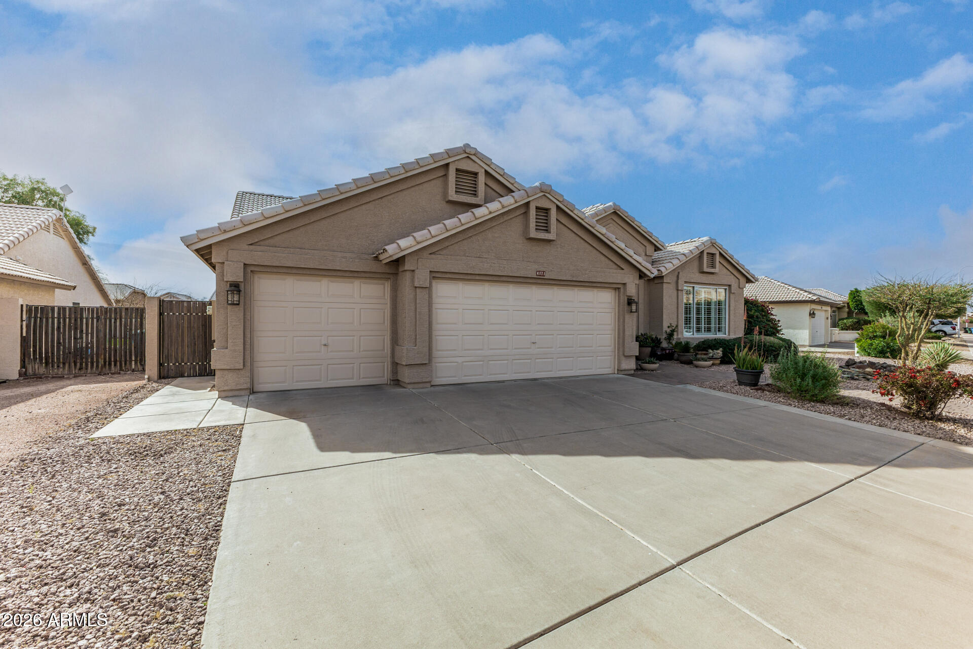 4171 E ROCKLEDGE Road