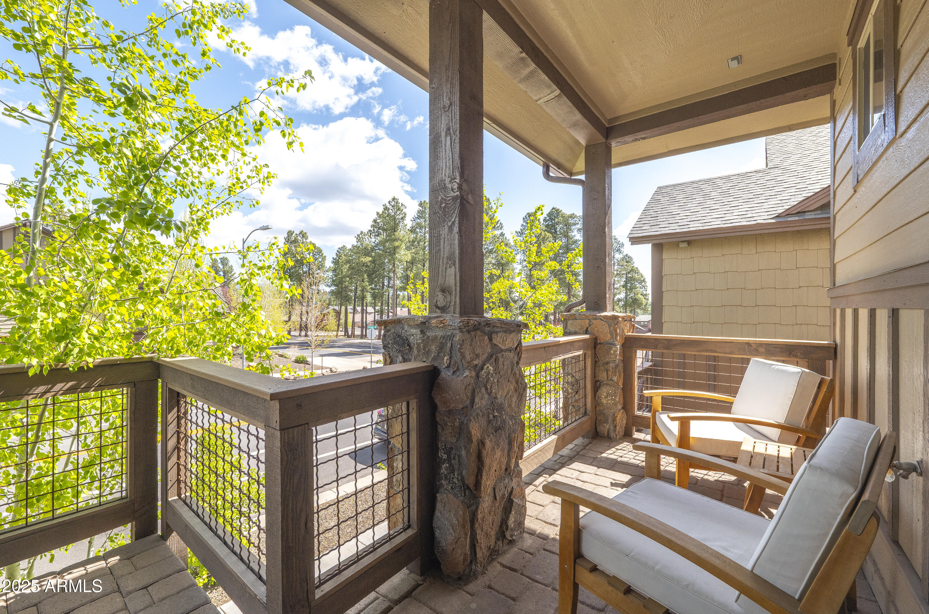 2868 W PRESIDIO Drive