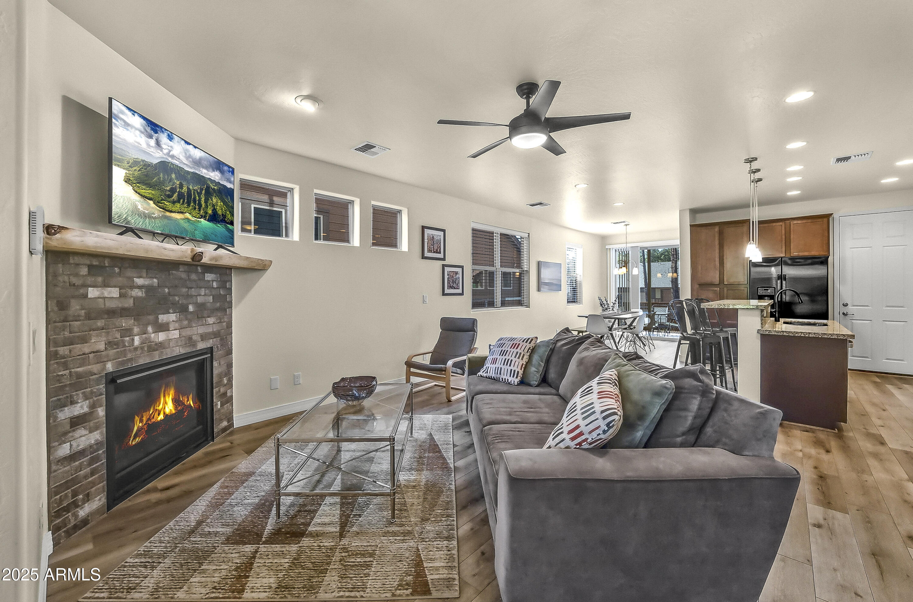 2868 W PRESIDIO Drive