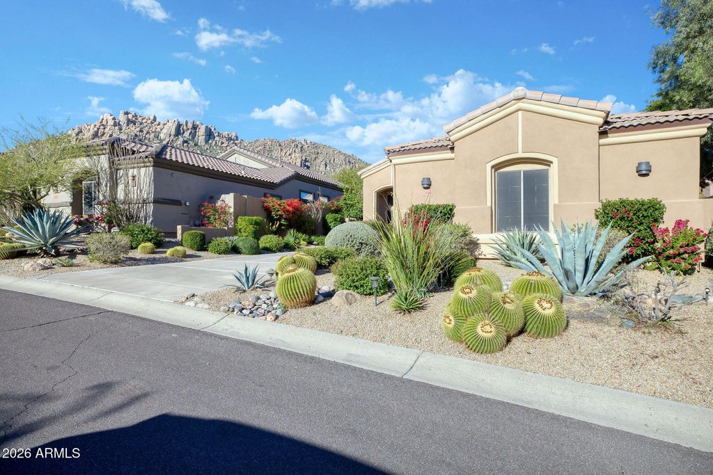 Photo of 11568 E Bronco Trail, Scottsdale, AZ 85255 (MLS # 6984072)