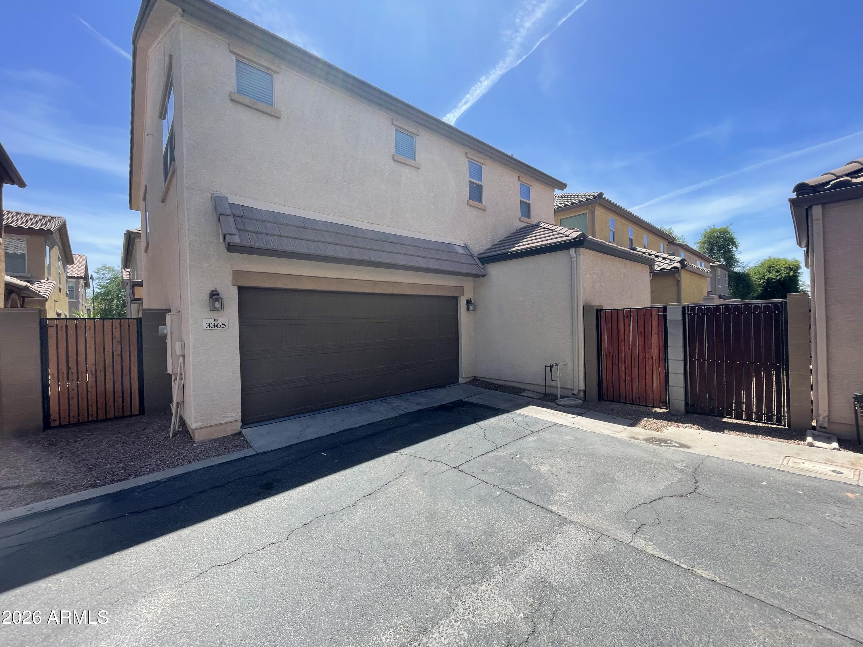 3365 E CONSTITUTION Drive
