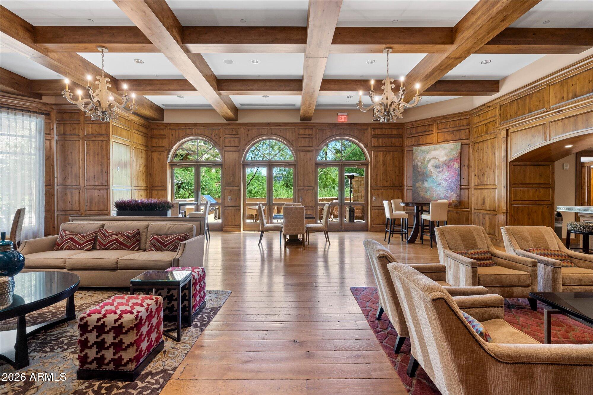 SCOTTSDALE WATERFRONT RESIDENCES - Residential