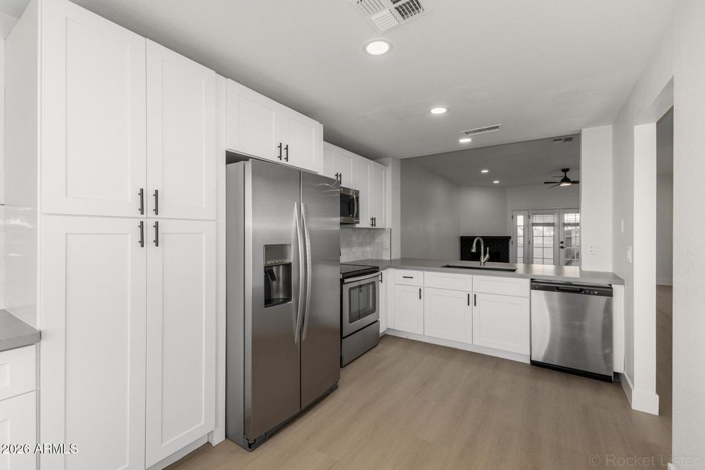 Photo of 4114 E Union Hills Drive #1216, Phoenix, AZ 85050 (MLS # 6998132)