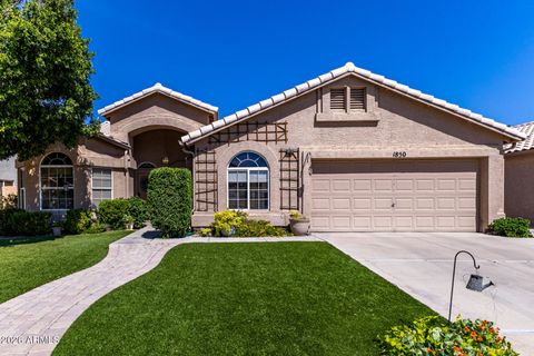 1850 W DESERT Lane Gilbert AZ 85233