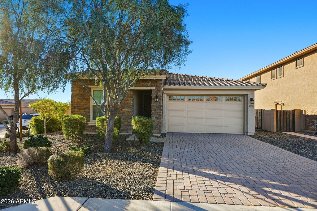 Photo of 18725 W Colter Street, Litchfield Park, AZ 85340 (MLS # 6978728)