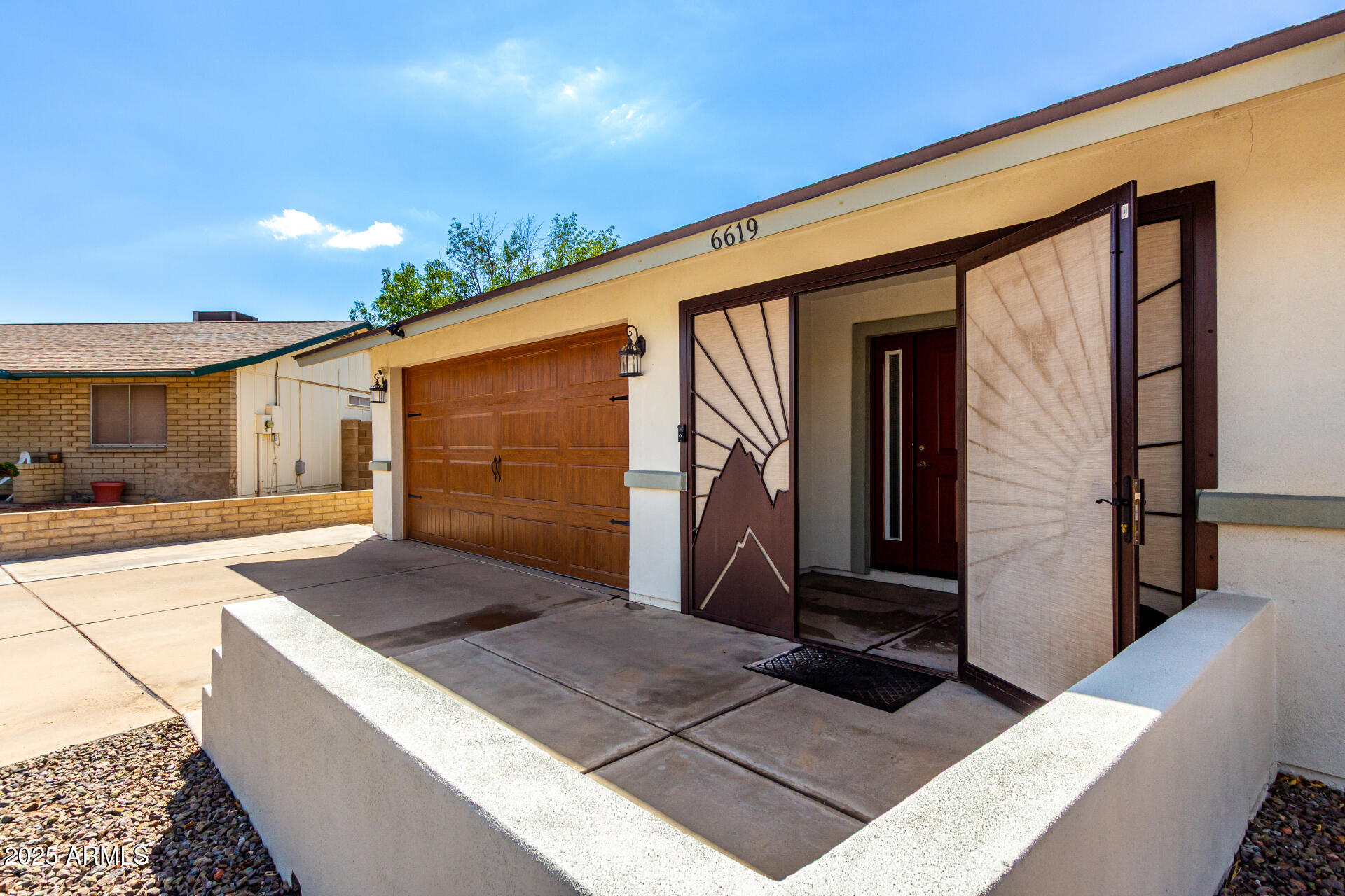 6619 W PHELPS Road
