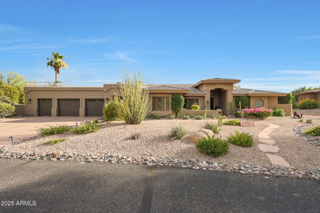Photo of 18611 E Mountainaire Drive, Rio Verde, AZ 85263 (MLS # 6896090)