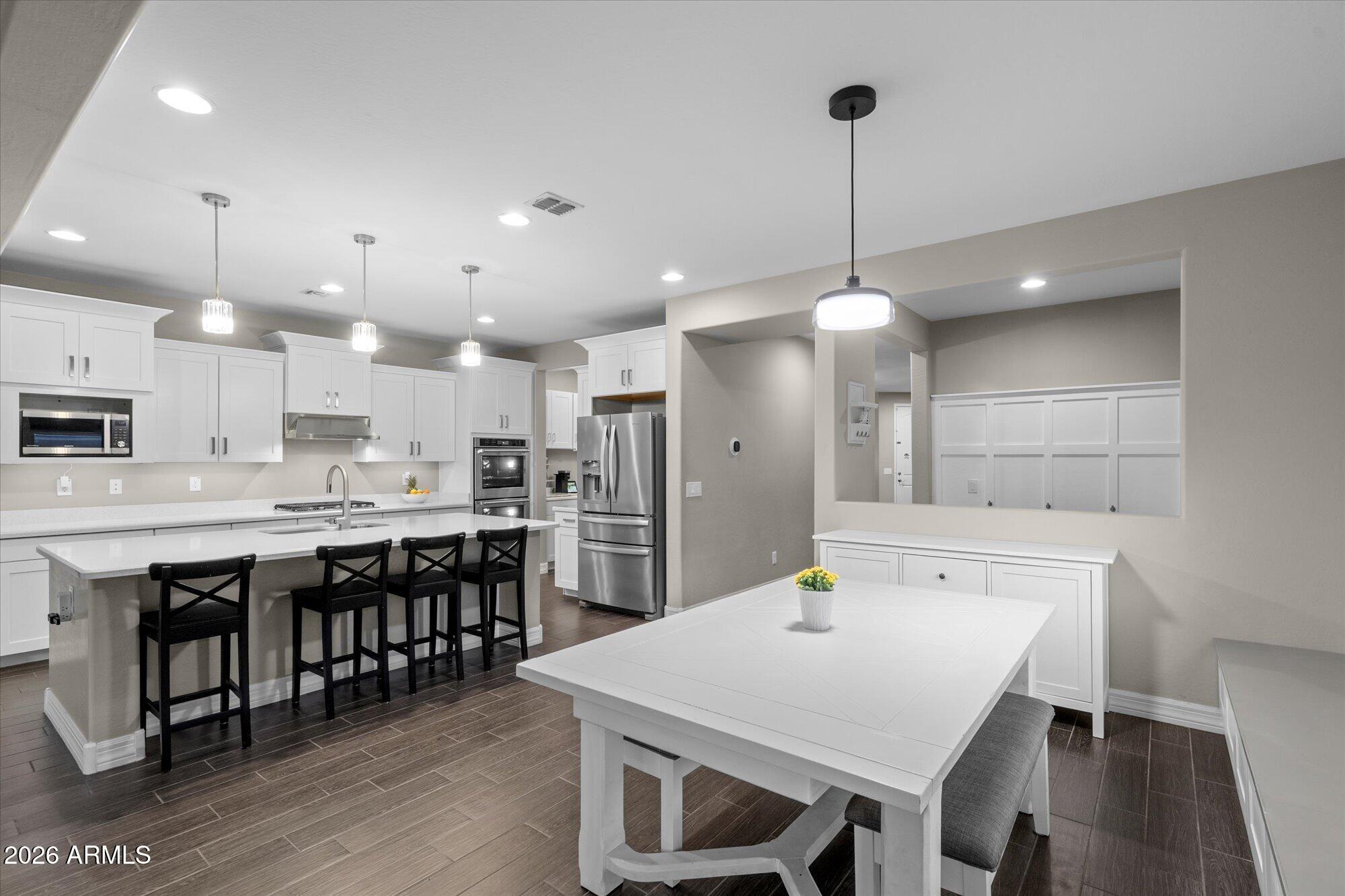 2916 W BRILLIANT SKY Drive