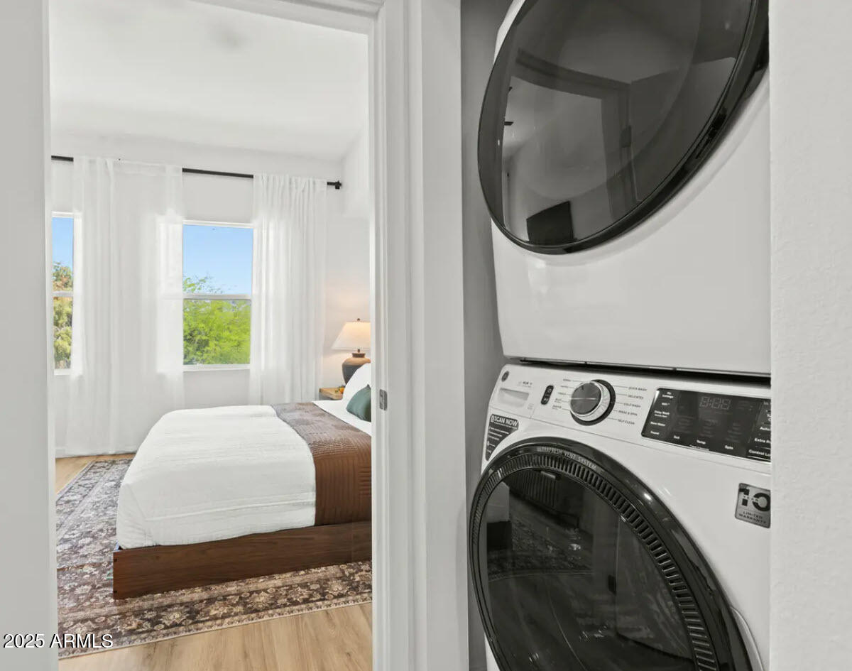 301 W Roosevelt Street 204